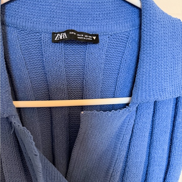 Zara Collared Ribbed Button-Front Vest in Blue - Picture 2 of 3